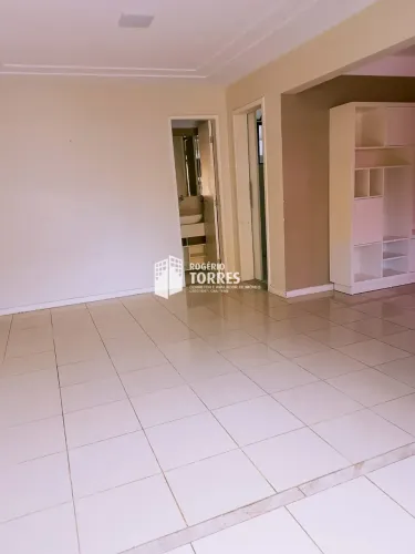 Apartamento à venda no CONDOMÍNIO EDIFÍCIO AÍDA NUNES - RIO VERMELHO, RIO VERMELHO, Salvad