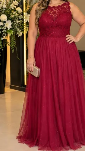 Vestido de festa / cor marsala