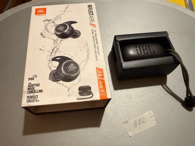 Fones JBL Reflect Aero com estojo ? para reparo ou peças