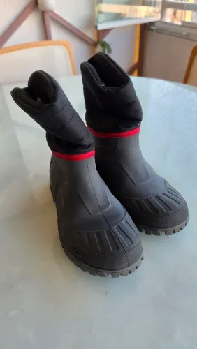 Bota Quechua preta para neve tamanho 36/37