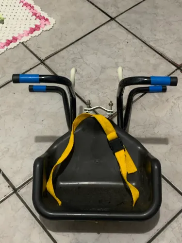 Cadeirinha infantil para bicicleta