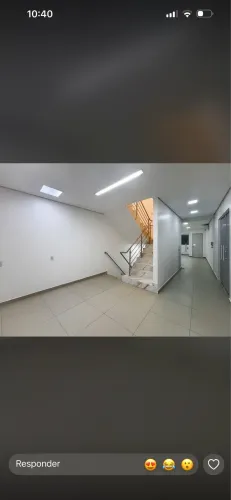 Alugo salas comerciais *