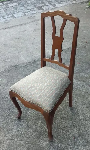 Cadeira Antiga Estilo Provençal