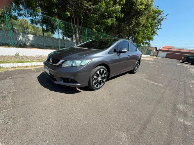 Honda Civic Sedan LXR 2.0 Flexone 16V Aut. 4P 2015