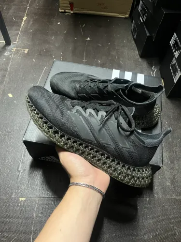 ADIDAS 4D