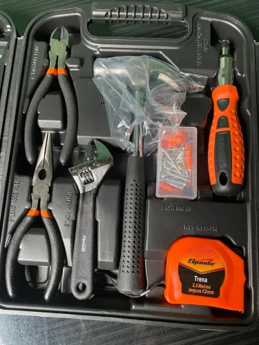 Kit de ferramentas na maleta 