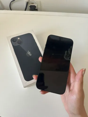 iPhone 13 - 128gb