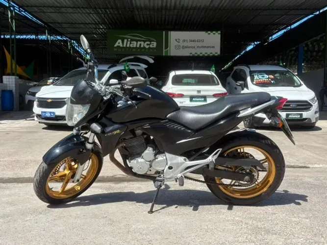 Honda CB 300R 2015
