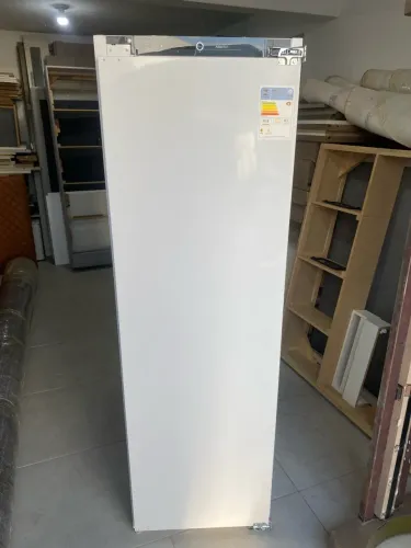 Refrigerador de Embutir Gorenje 1 porta 305 litros 220V