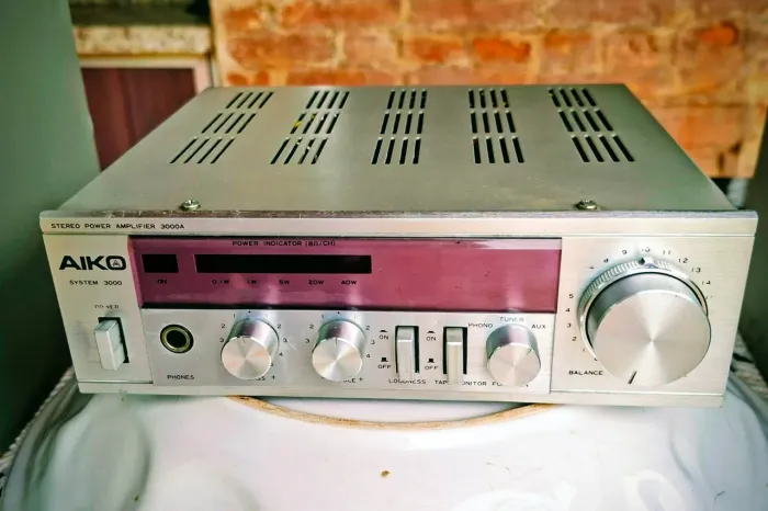 Amplificador AIKO + caixas Aiwa/Estado maravilhoso=Gradiente,Polyvox,Philips,Sony,JVC,Akai