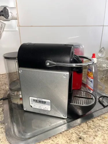 Cafeteira Nespresso Pixie Redesign