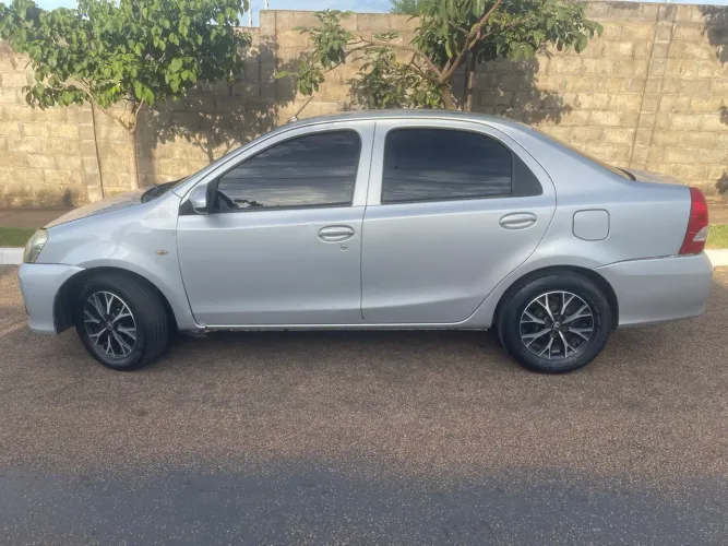 Toyota Etios X Sedan 1.5 Flex 16V 4P Mec. 2018