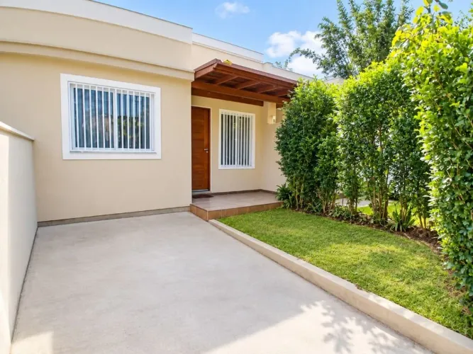 Casa com 2 dormitórios para alugar, 60 m² por R$ 3.730,00/mês - Lagoa da Conceição - Flori