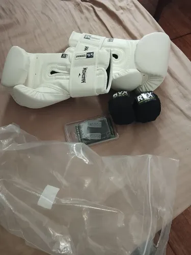 Kit boxe luva protetor bucal faixa