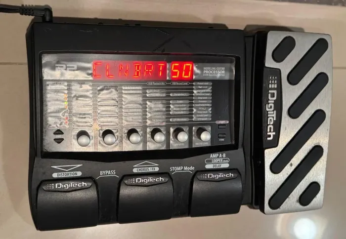 Pedaleira Digitech - RP355 - Na Caixa Original