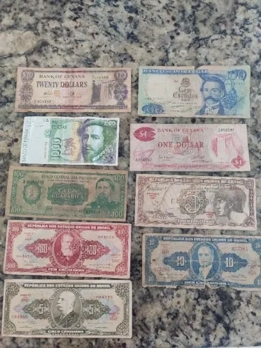 Lote de 9 notas antigas (vários países) para colecionador iniciante 