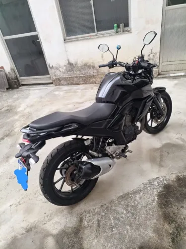 Moto Fazer 150