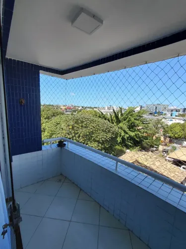 Lauro de Freitas - Lindo Apartamento com 3 quartos totais e 80m2 Semi-mobiliado