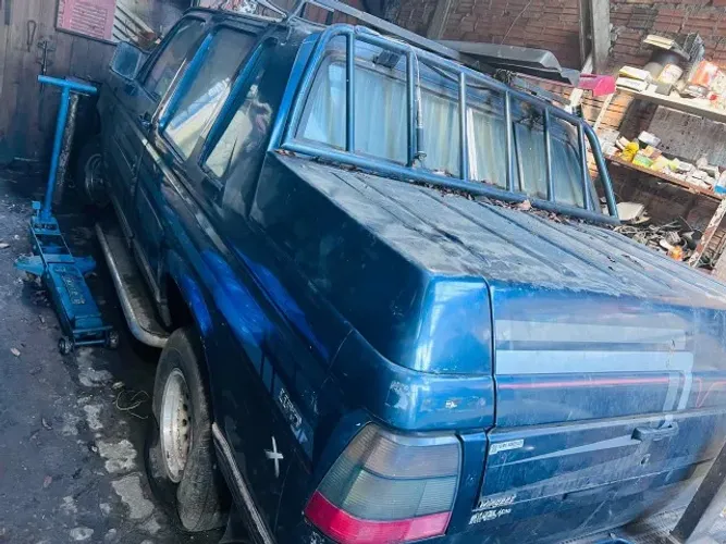 Chevrolet D-20 S / Luxe 3.9/4.0 Diesel 1990