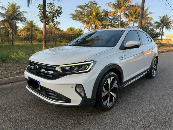 Volkswagen Nivus Highline 1.0 200 TSI Flex AUT 2021