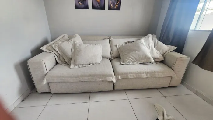 Sofa marsala anjos