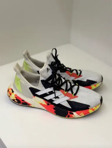 Tênis Adidas Modelo X900014 colorido