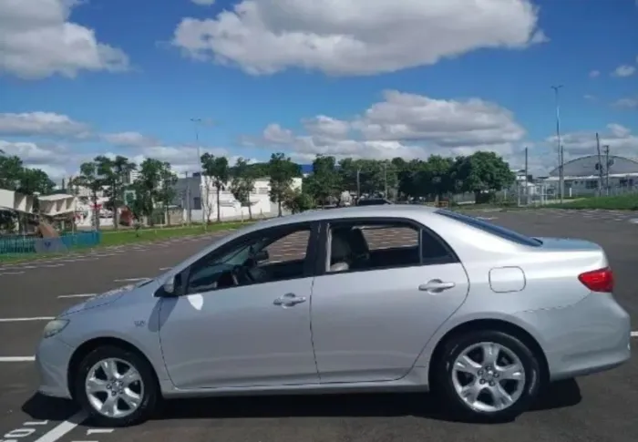 Toyota Corolla XEI 1.8/1.8 Flex 16V Aut. 2010