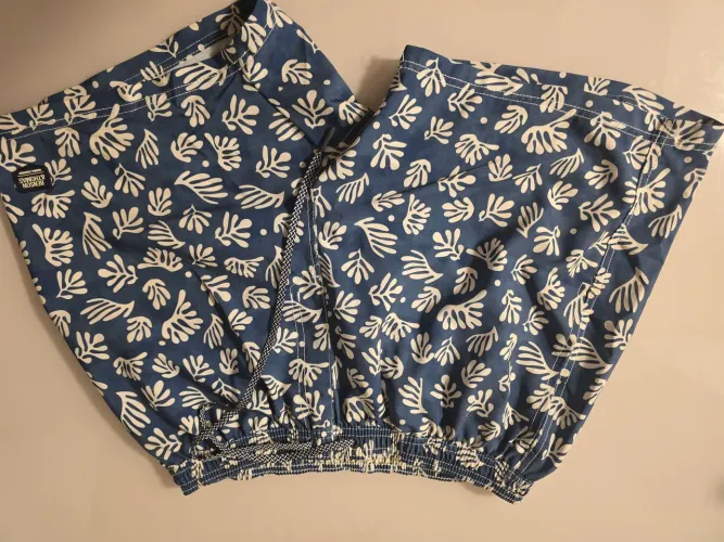 Short de praia lindo tamanho M
