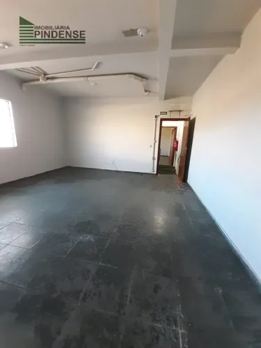 Sala em Jardim Rosely - Pindamonhangaba, SP