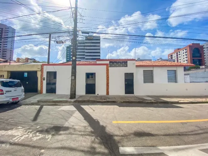 Kitnet com 1 quarto para alugar, 21 m² por R$ 1.050/mês - Varjota - Fortaleza/CE