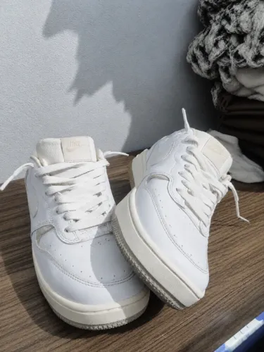 Tênis Nike masculino Air force 1 branco/bege Tam 38/39
