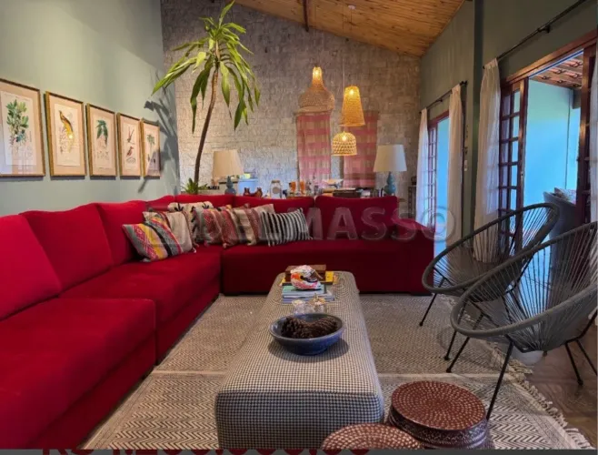 Casa em Condomínio