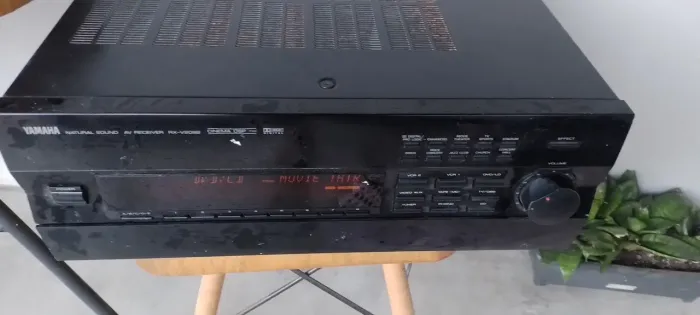 Aparelho Yamaha receiver rx u 2092 ler a descrição