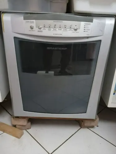 Máquina de Lavar Louças Brastem-220 Volts, Linha PRATA