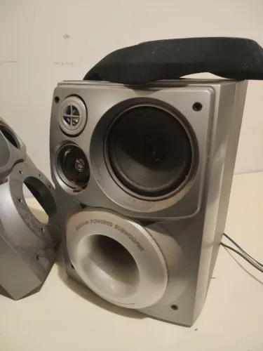 Caixas de som AIWA 