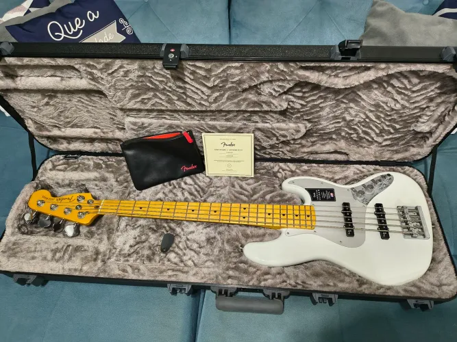 Contra Baixo Fender Ultra 2 Avalanche