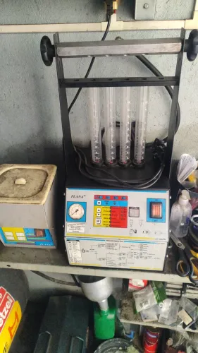 Máquina de limpeza de bicos injetores 