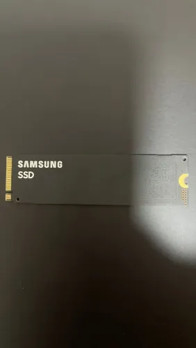 SSD M.2 NVMe 1TB Samsung PM9A1 Gen4 Saúde 100% leitura 7000MB/s