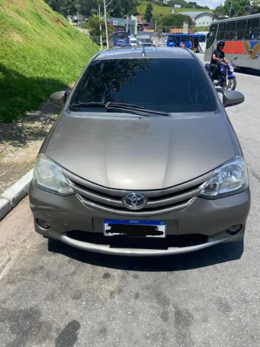 Toyota Etios X 1.3 Flex 16V 5P Aut. 2017
