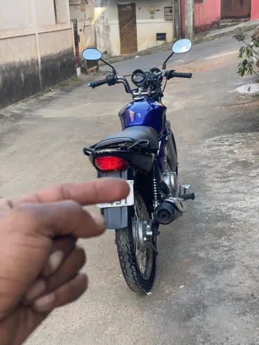 Vendo essa linda titan 150 2008