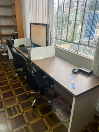 Mesa - Estação de Trabalho 3 lugares em MDF 30mm