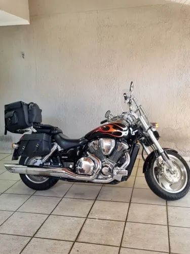 Honda VTX 1800 (aceito troca NC 750)
