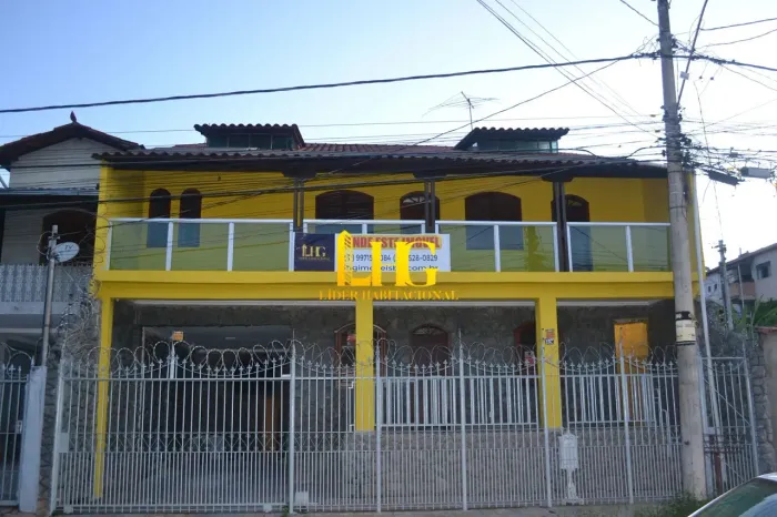 Casa à venda no bairro Maria Helena - Belo Horizonte/MG