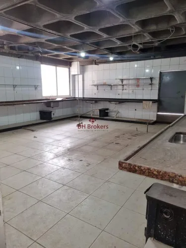 EXCELENTE LOJA NA AVENIDA ALAMEDA OSCAR NIEMEYER NO BAIRRO VILA DA SERRA