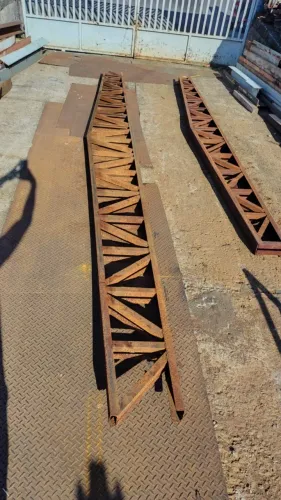 Treliças de ferro 6,20m /  Estrutura metálica / Vigas de ferro