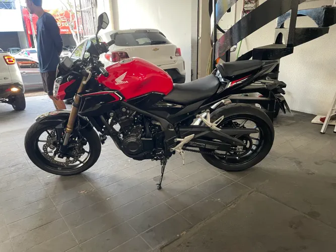 HONDA CB500F 2023/2023 (Único Dono)