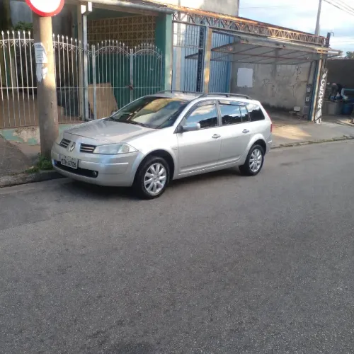 Renault Megane Grand Tour Dynam. Hi-flex 1.6 16V 2012