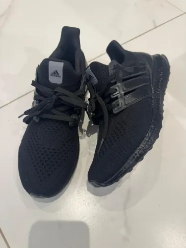 adidas Ultraboost 4.0 Triple Black