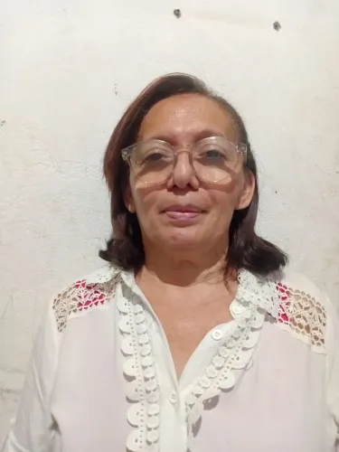 Serviço de cuidadora de idoso. 