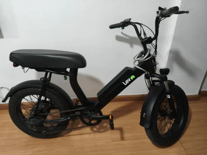 Bike cruiser estado ótimo.